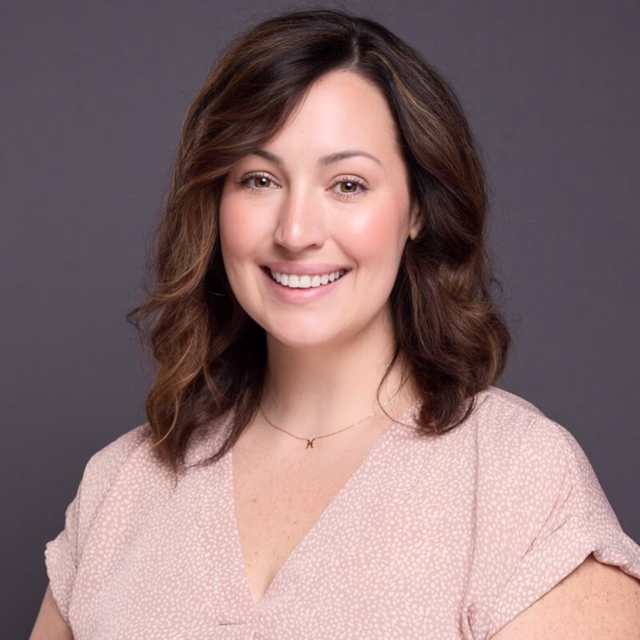 Sarah Kersting-Herbert Headshot